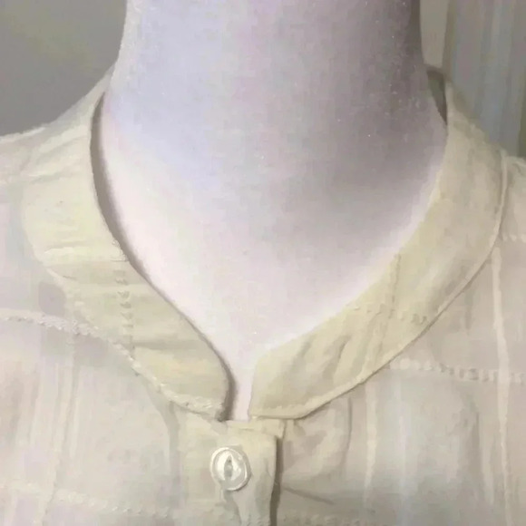 Anthropologie Current Air sleeveless button down top. - Picture 3 of 13